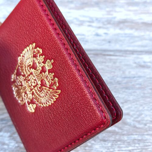 Обложка для удостоверения герб РФ цвет красный золото