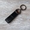 Брелок из кожи крокодила цвет чёрный